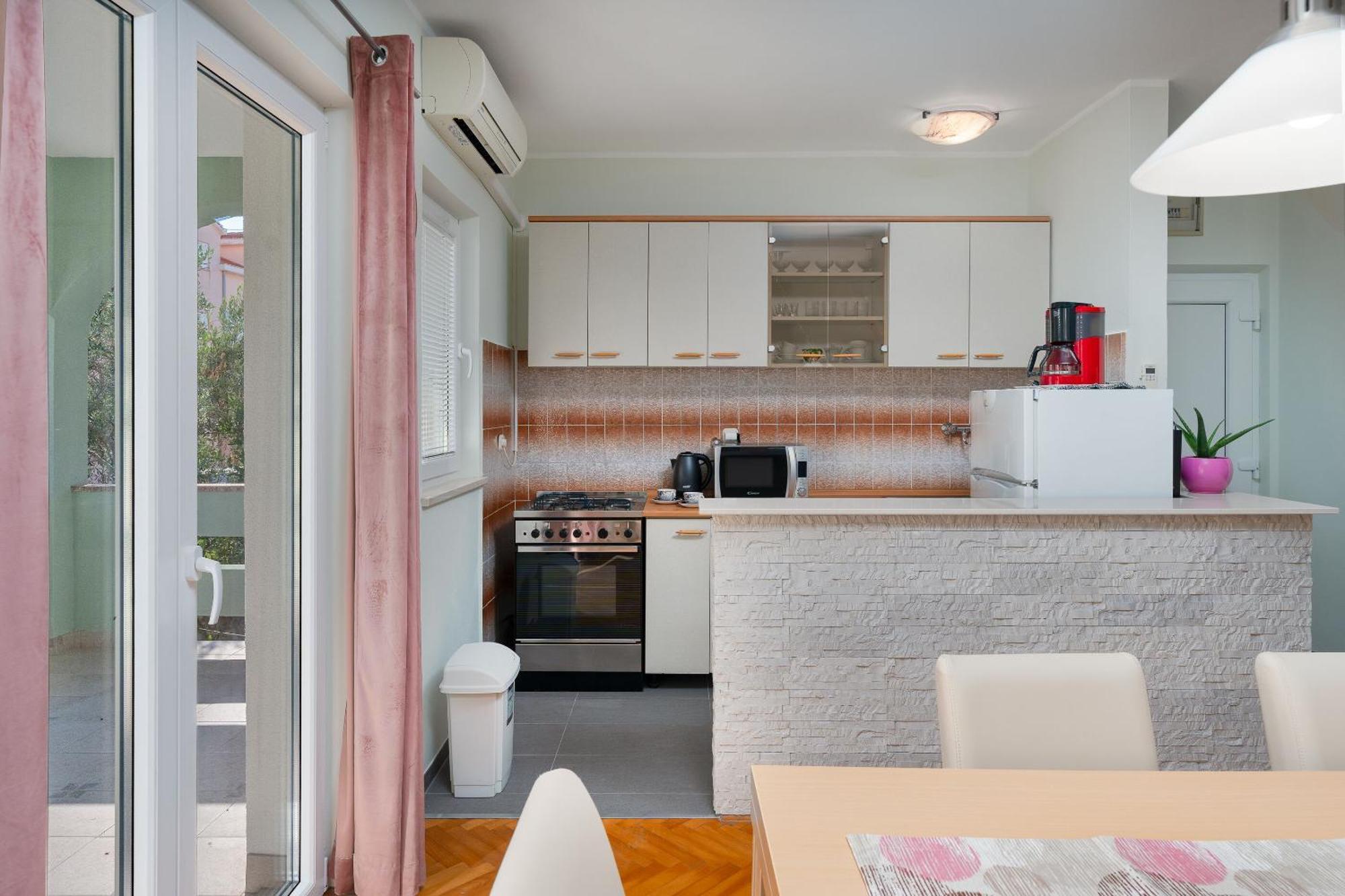 Apartments Jasna ノヴァリャ エクステリア 写真
